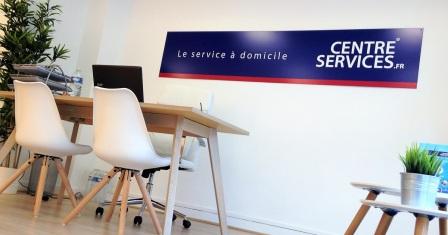 La franchise Centre Services se démarque et change sa décoration d'agence