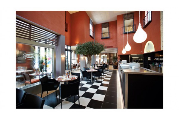 Les franchises de restauration en force sur Centre-Ville Dating