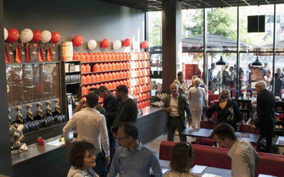 La franchise Etienne inaugure avec succès son coffee shop à Lyon