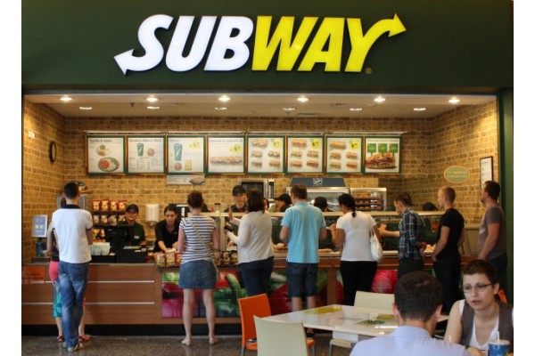 La franchise de restauration rapide Subway ouvre un nouveau point de vente en Dordogne