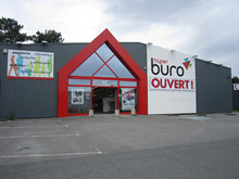 Interview de Ludovic Le Diguou, nouveau franchisé Hyperburo à Auray, dans le Morbihan