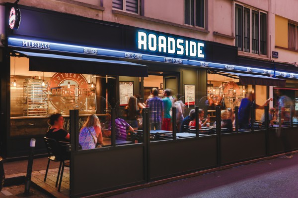 Spécialiste du burger, la franchise Roadside débarque à Lorient