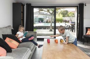 L’enseigne ISOcomble utilise l'ISOtextil pour isoler les combles d'une maison de particuliers