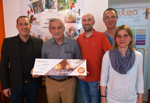 AXEO Services met en avant les premiers gagnants du jeu organisé pour les 10 ans de l'enseigne