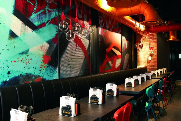 Avec Buffalo Burger, Buffalo Grill attaque le centre-ville