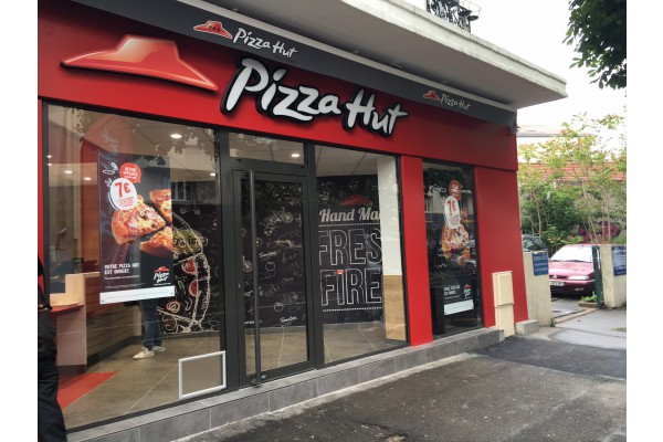 Pizza Hut renforce son maillage en Ile-de-France et ouvre une unité franchisée à Montreuil