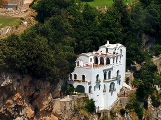 Coldwell Banker chargé de la vente de la célèbre villa La Rondinaia de Ravello