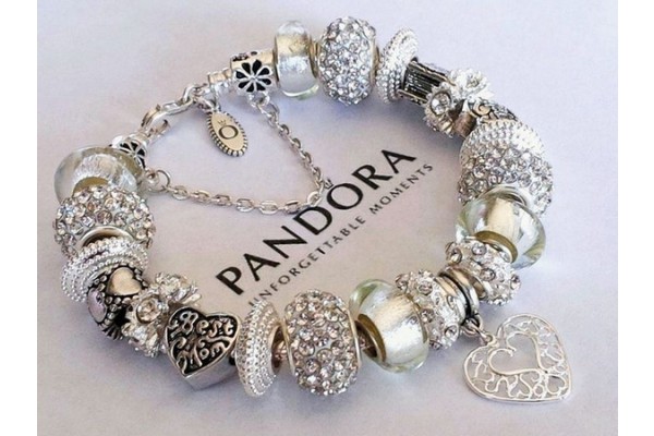 La franchise Pandora se déploie près de Lyon