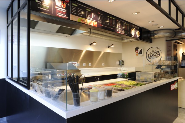 La franchise Pita Pit va doubler de taille en 2016