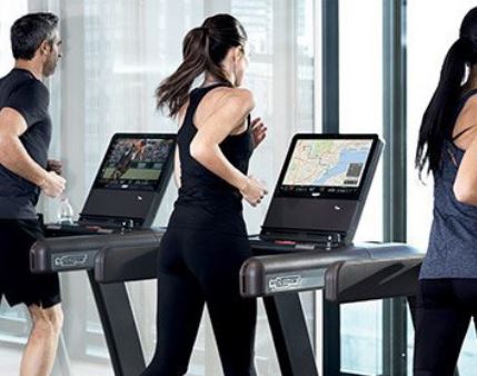 Le réseau Fitness Park équipe ses salles avec les machines de la marque Technogym