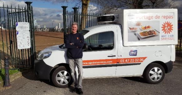 Nouveau service de livraison à domicile pour une agence parisienne de l’enseigne Age d’Or Services