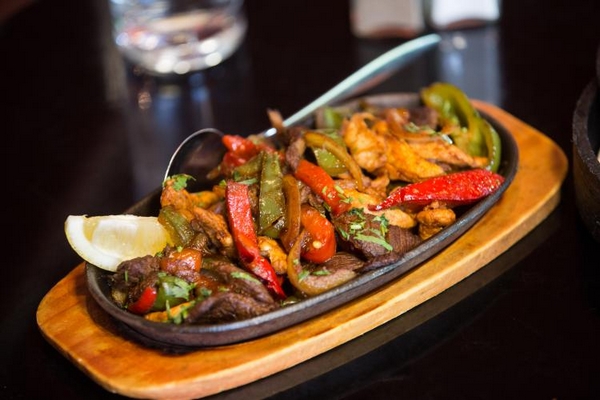 Les restaurants de la franchise Indiana Café lancent une nouvelle carte