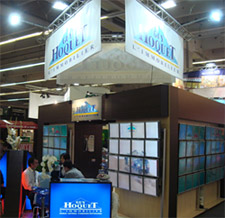 Franchise Expo Paris 2008 : le stand du Groupe GUY HOQUET n’a pas désempli !