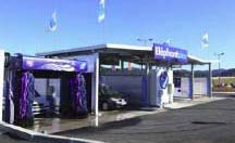 Conseil de la franchise Elephant Bleu : laver sa voiture pour préserver carrosserie et environnement 