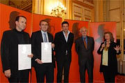 Le réseau de franchises Happy reçoit le Janus 2007 du Commerce