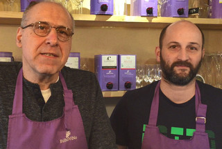 « Nous avons suivi une formation complète portant sur la gamme des vins » -