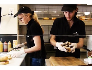 "Bagel Corner nous a permis d'ouvrir notre franchise dans les meilleures conditions" - 
